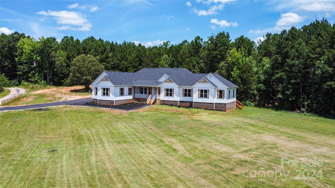 1028 Jw Wilson, Fort Mill, South Carolina, 29715, United States, 5 Bedrooms Bedrooms, ,4 BathroomsBathrooms,Residential,For Sale,1028 Jw Wilson,1553992