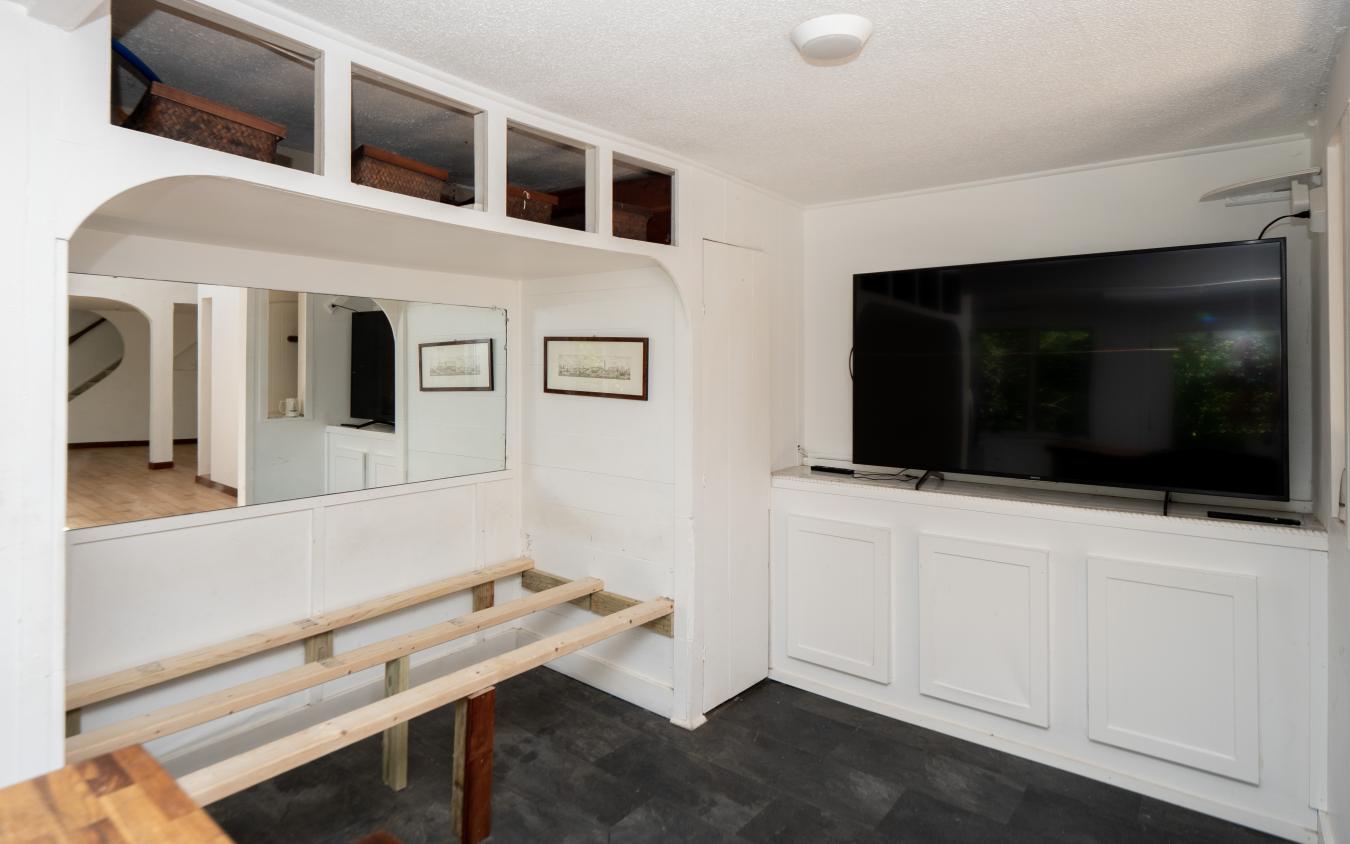 80 Cole Street, Jamestown, Rhode Island, 02835, United States, 3 Bedrooms Bedrooms, ,3 BathroomsBathrooms,Residential,For Sale,80 Cole Street,1559866