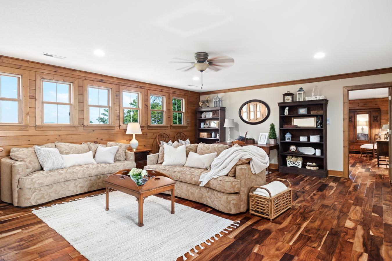 3656 Henry Town Road, Sevierville, Tennessee, 37876, United States, 4 Bedrooms Bedrooms, ,5 BathroomsBathrooms,Residential,For Sale,3656 Henry Town Road,1559860