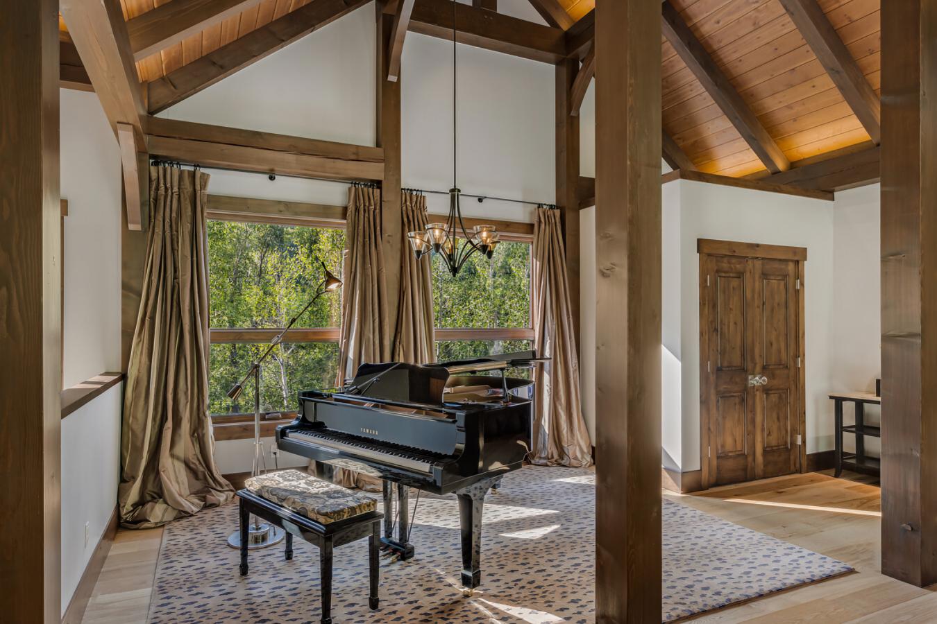 900 Dorais Way, Redstone, Colorado, 81623, United States, 4 Bedrooms Bedrooms, ,4 BathroomsBathrooms,Residential,For Sale,900 Dorais Way,1559820