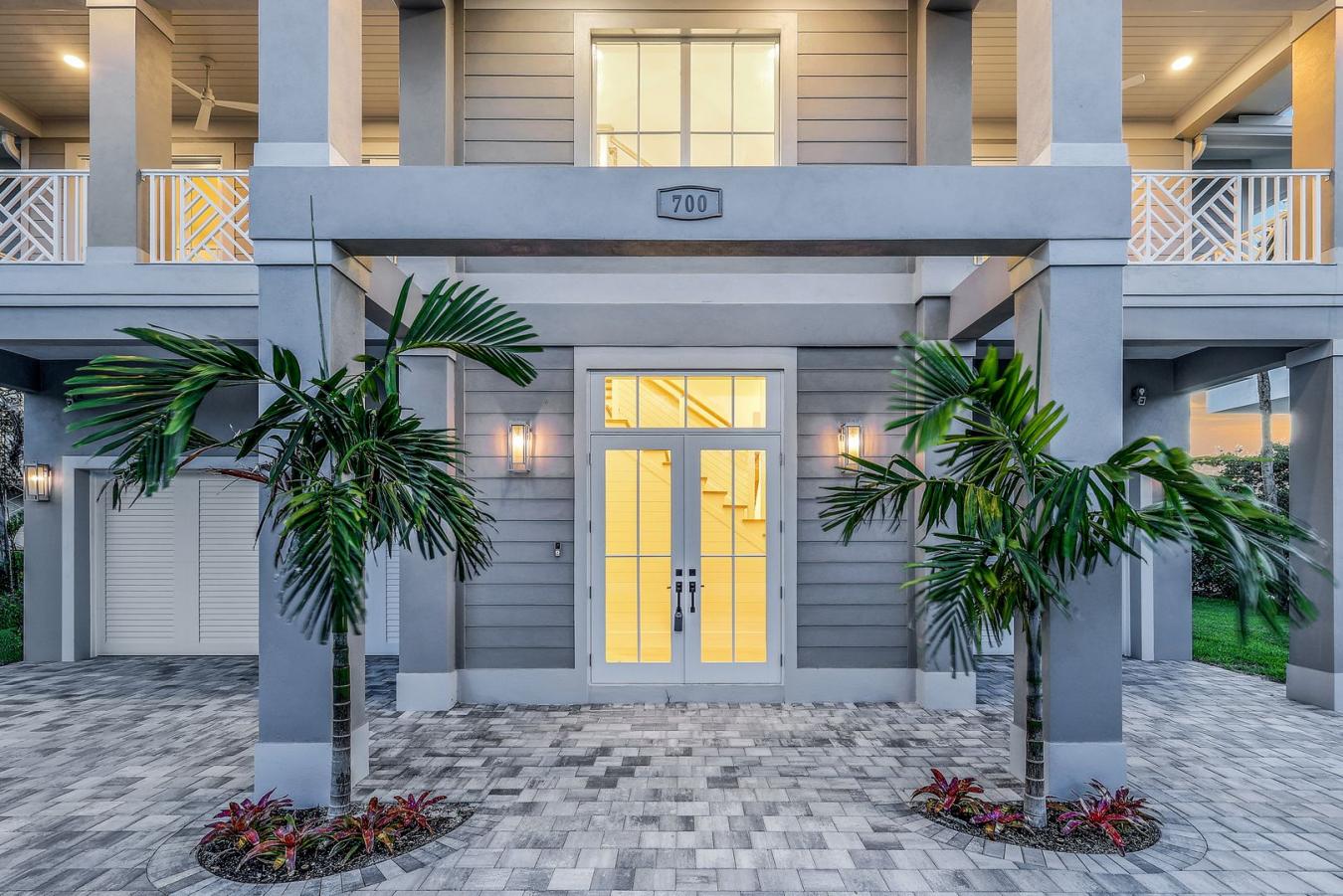 700 Waterside Drive, Marco Island, FL, 34145, United States, 5 Bedrooms Bedrooms, ,3 BathroomsBathrooms,Residential,For Sale,700 Waterside Drive,1560010