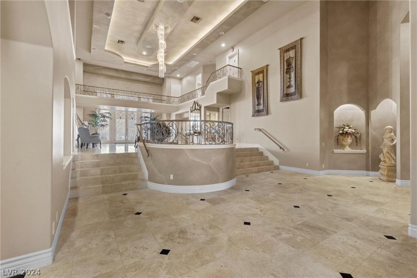 2785 South Monte Cristo Way, Las Vegas, NV, 89117, United States, 10 Bedrooms Bedrooms, ,7 BathroomsBathrooms,Residential,For Sale,2785 South Monte Cristo Way,1559982