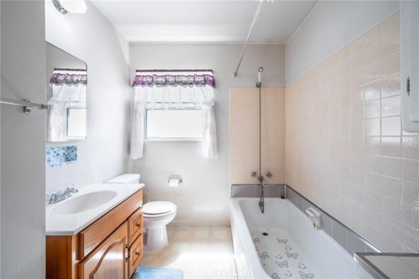 19437 Sturgess, Torrance, CA, 90503, United States, 3 Bedrooms Bedrooms, ,2 BathroomsBathrooms,Residential,For Sale,19437 Sturgess,1563985