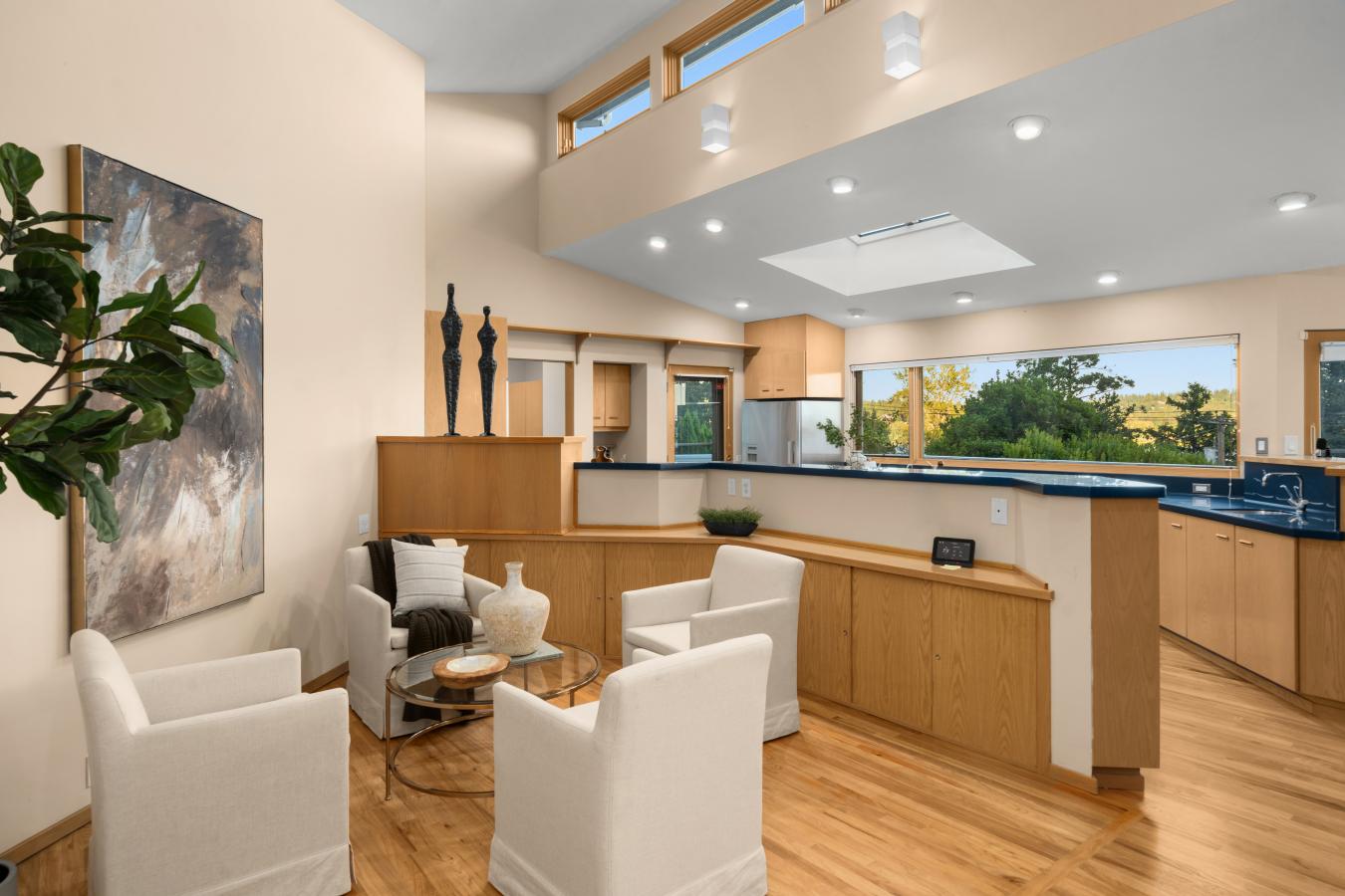 8538 NE Juanita Drive, Kirkland, Washington, 98034, United States, 4 Bedrooms Bedrooms, ,3 BathroomsBathrooms,Residential,For Sale,8538 NE Juanita Drive,1565165