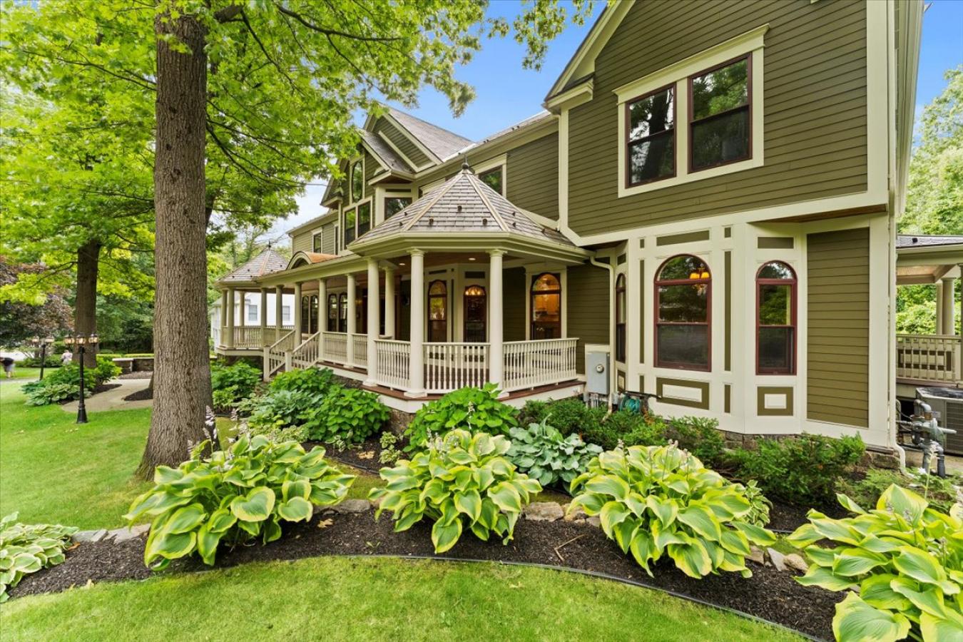 176 5th Avenue, Saratoga Springs, New York, 12866, United States, 7 Bedrooms Bedrooms, ,7 BathroomsBathrooms,Residential,For Sale,176 5th Avenue,1563945