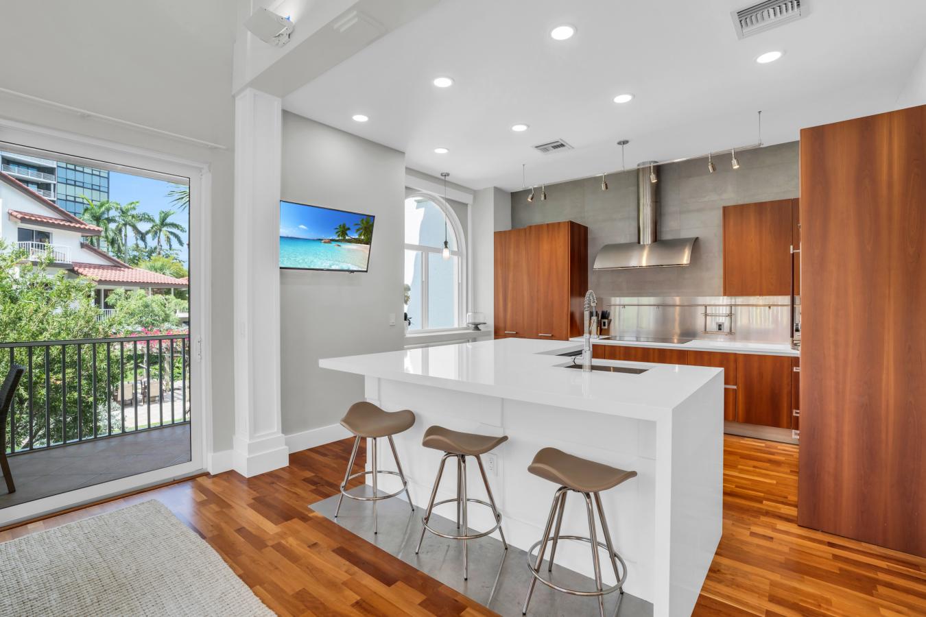 4727 Villa Mare Lane, Naples, FL, 34101, United States, 3 Bedrooms Bedrooms, ,4 BathroomsBathrooms,Residential,For Sale,4727 Villa Mare Lane,1563944