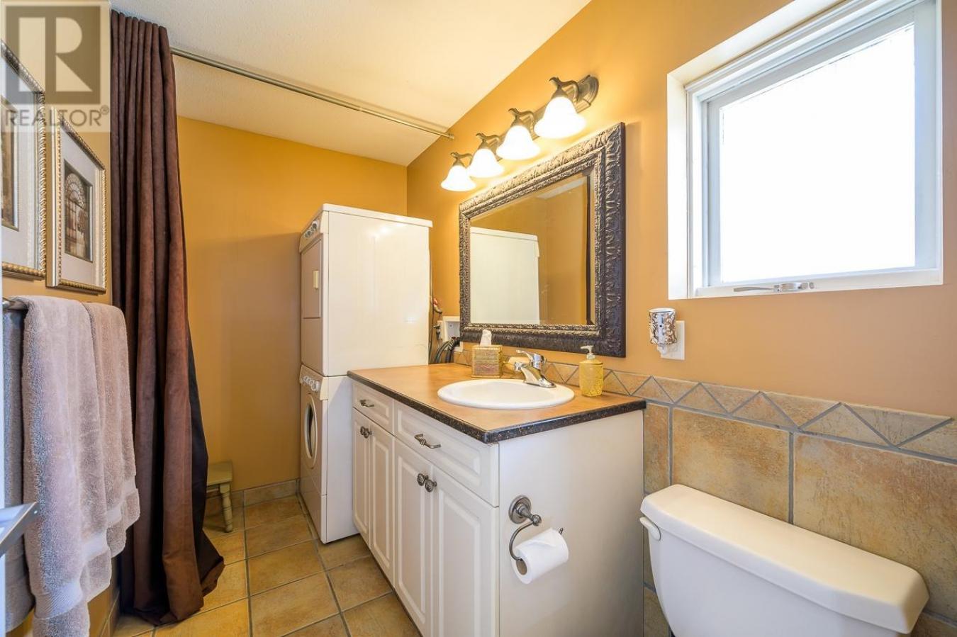 350 GREENSTONE DRIVE, Kamloops, BC, V2C 1N7, Canada, 3 Bedrooms Bedrooms, ,Residential,For Sale,350 GREENSTONE DRIVE,1564792