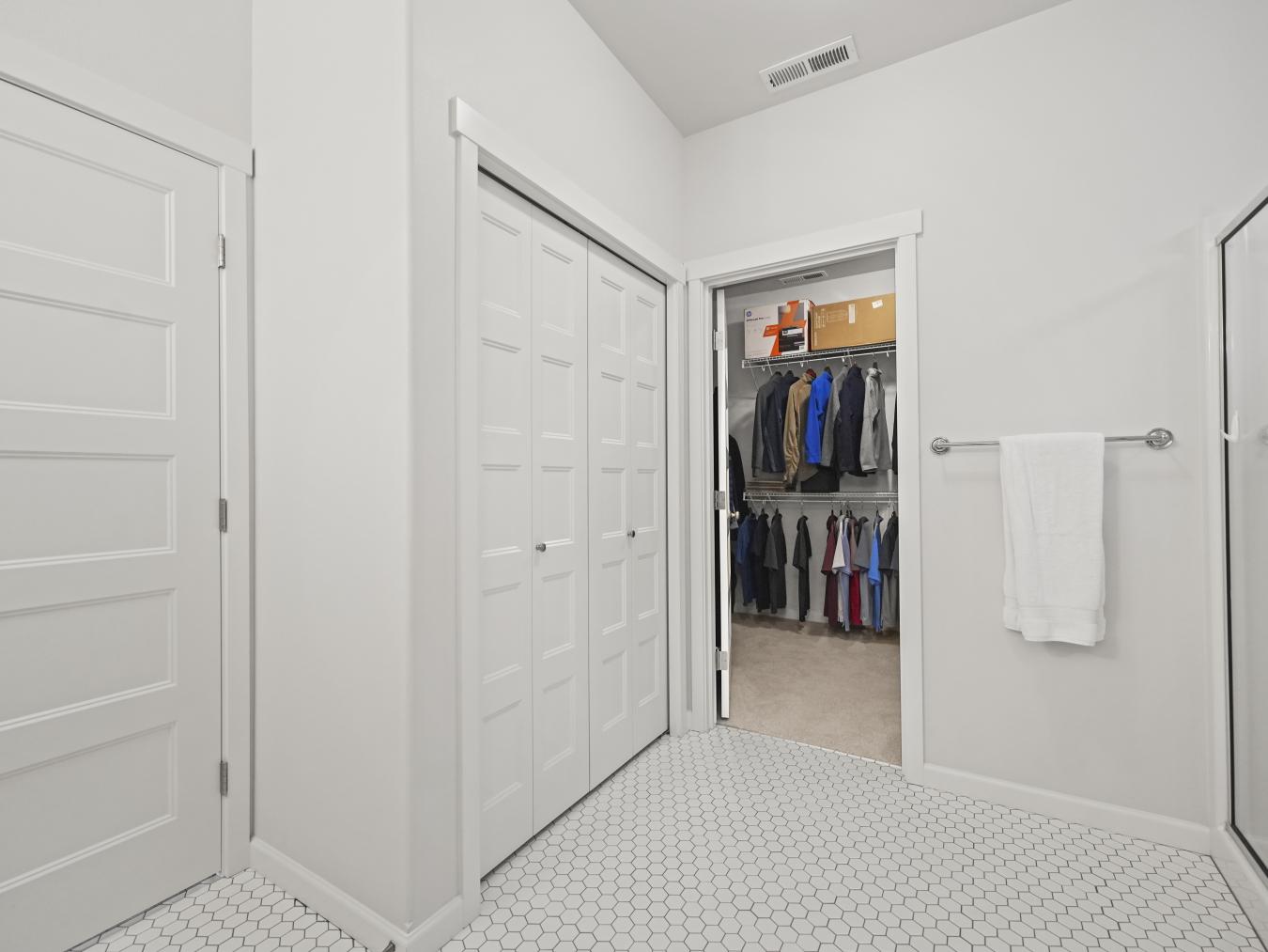 12816 Frazier Heights Loop, Burlington, WA, 98233, United States, 4 Bedrooms Bedrooms, ,3 BathroomsBathrooms,Residential,For Sale,12816 Frazier Heights Loop,1566022