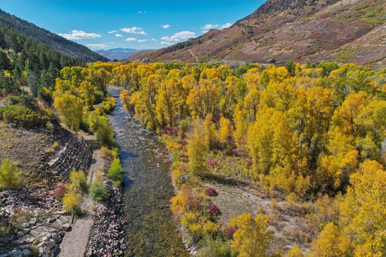 2600 E WEBER CANYON ROAD, Oakley, Utah, 84055, United States, ,Residential,For Sale,2600 E WEBER CANYON ROAD,1565998