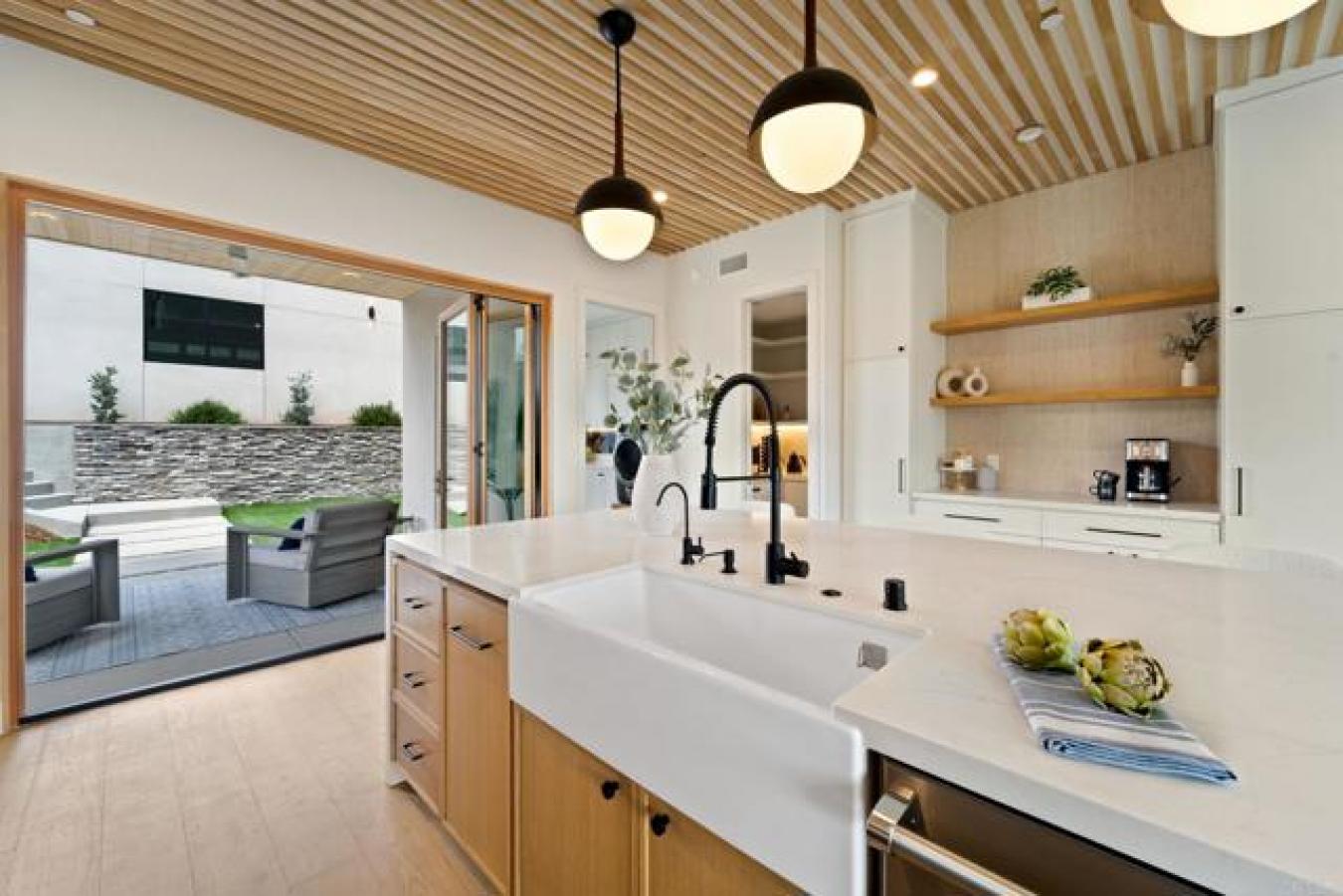 2110 Missouri Street, San Diego, CA, 92109, United States, 4 Bedrooms Bedrooms, ,3 BathroomsBathrooms,Residential,For Sale,2110 Missouri Street,1565995