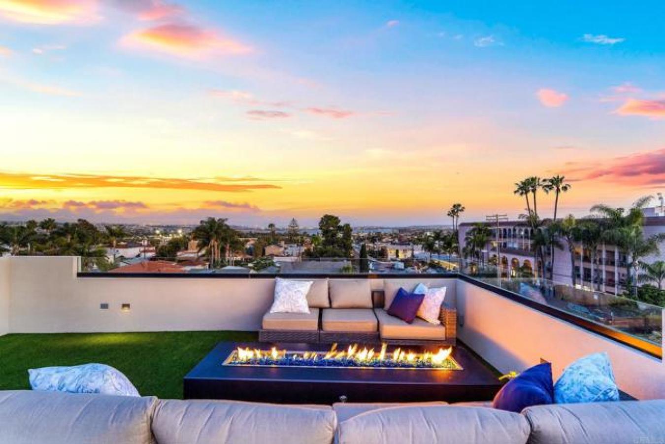 2110 Missouri Street, San Diego, CA, 92109, United States, 4 Bedrooms Bedrooms, ,3 BathroomsBathrooms,Residential,For Sale,2110 Missouri Street,1565995