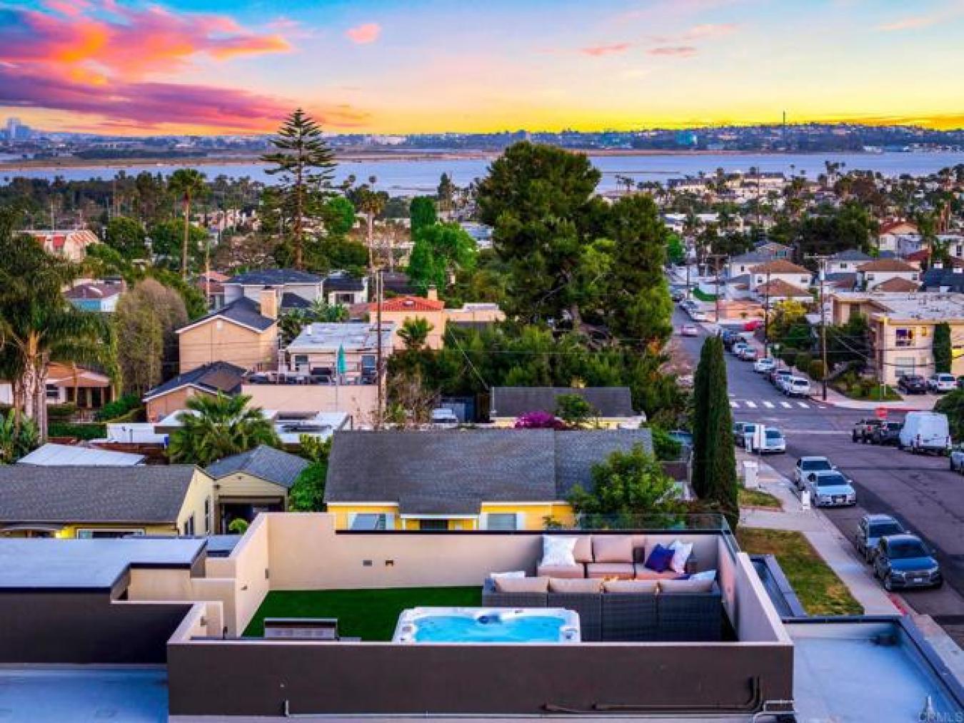 2110 Missouri Street, San Diego, CA, 92109, United States, 4 Bedrooms Bedrooms, ,3 BathroomsBathrooms,Residential,For Sale,2110 Missouri Street,1565995