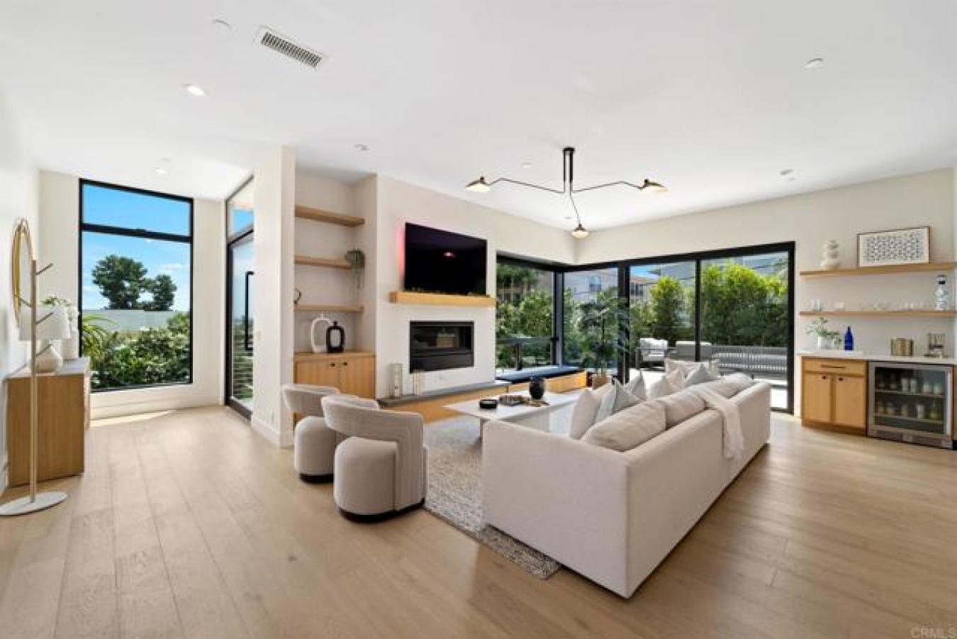 2110 Missouri Street, San Diego, CA, 92109, United States, 4 Bedrooms Bedrooms, ,3 BathroomsBathrooms,Residential,For Sale,2110 Missouri Street,1565995