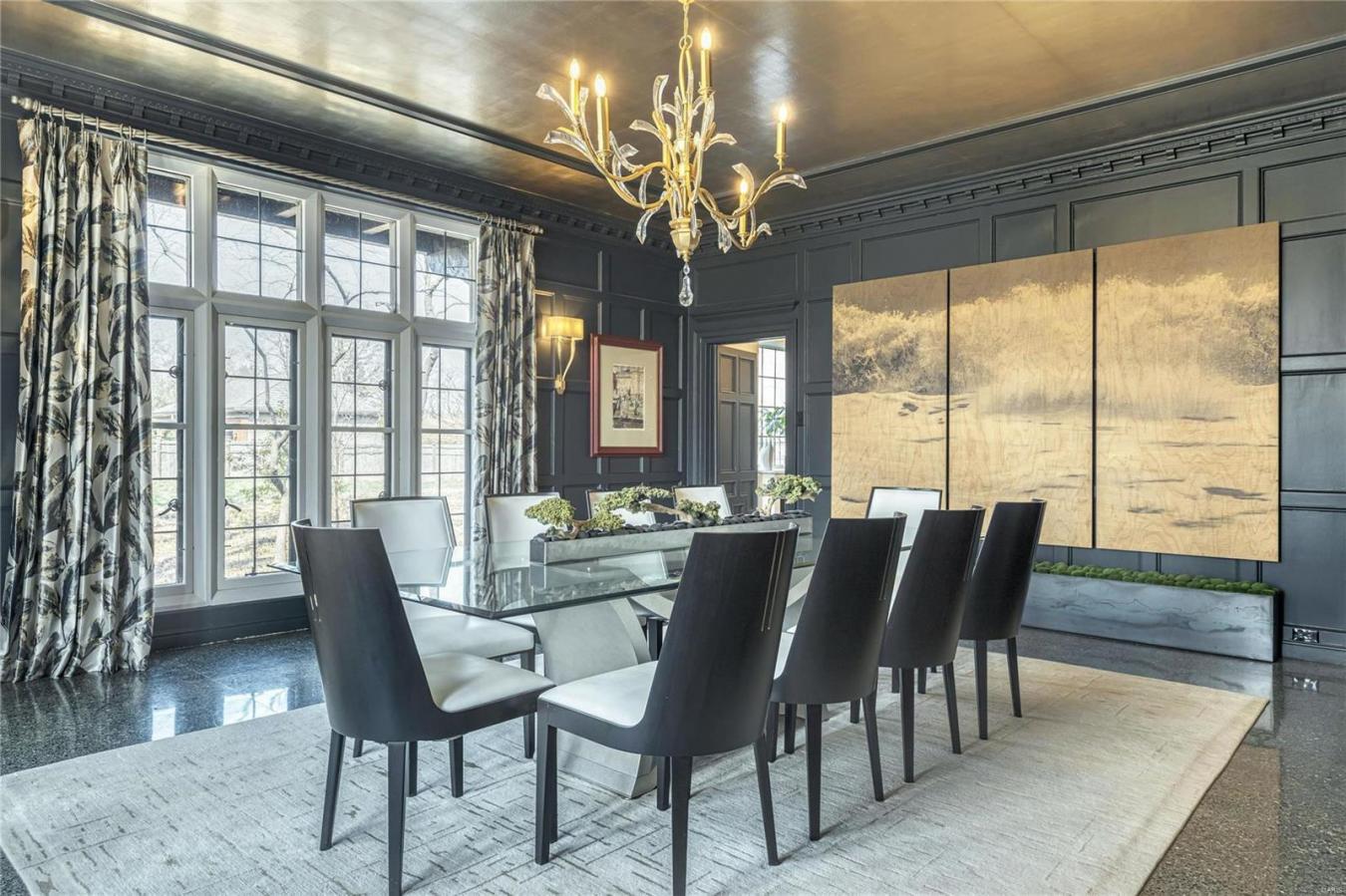 5795 Lindell, St Louis, MO, 63112, United States, 6 Bedrooms Bedrooms, ,6 BathroomsBathrooms,Residential,For Sale,5795 Lindell,1565955