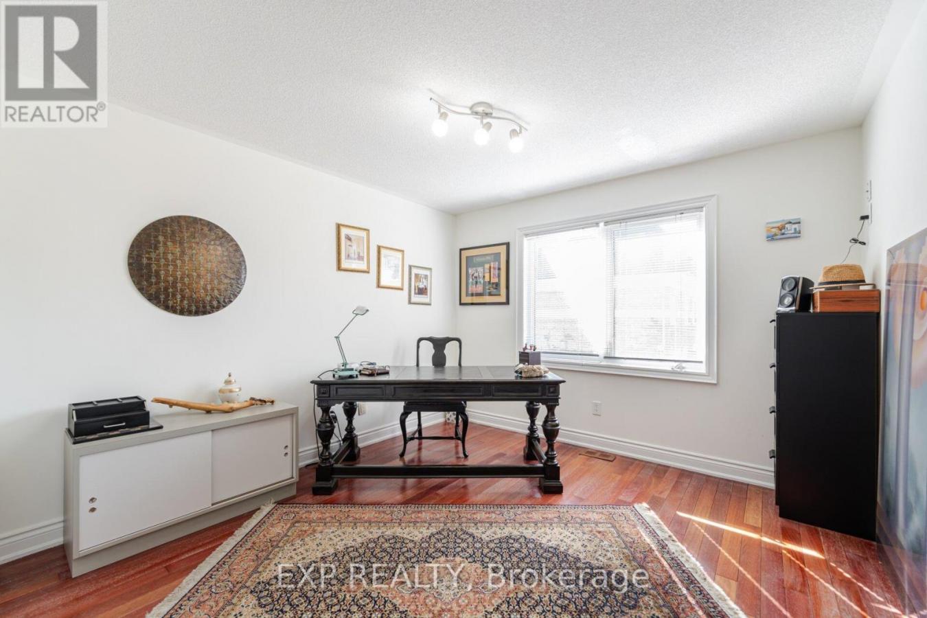 7 - 120 BRONTE ROAD W, Oakville, ON, L6L3C1, Canada, 3 Bedrooms Bedrooms, ,4 BathroomsBathrooms,Residential,For Sale,7 - 120 BRONTE ROAD W,1567179