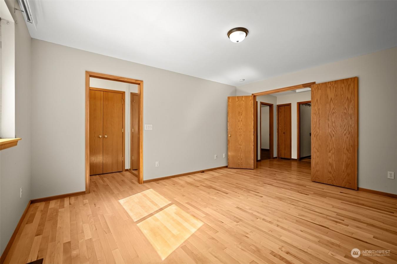 800 Newell Street, Bellingham, Washington, 98225, United States, 5 Bedrooms Bedrooms, ,4 BathroomsBathrooms,Residential,For Sale,800 Newell Street,1567160