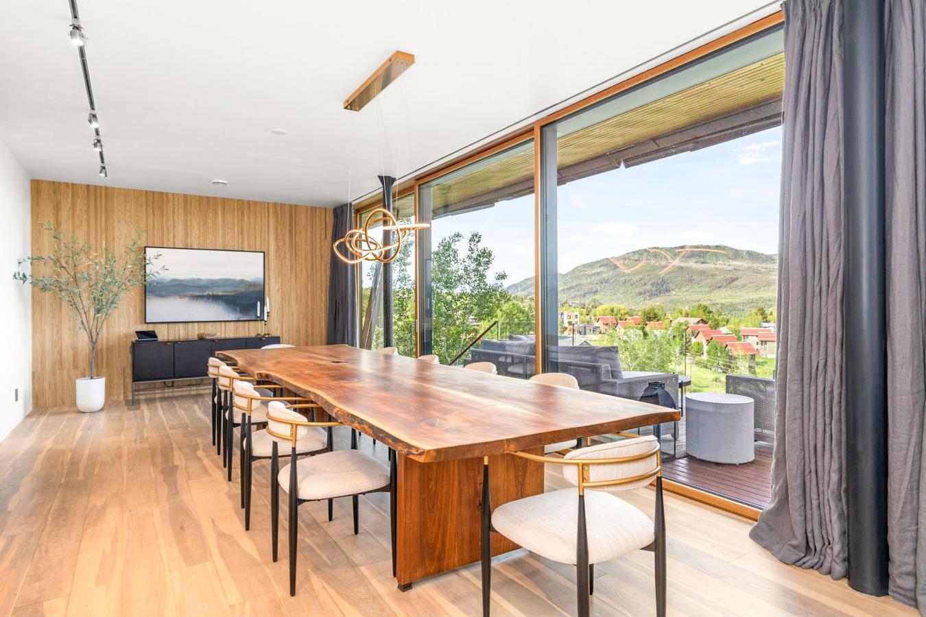 806 Amethyst Drive, Steamboat Springs, CO, 80487, United States, 4 Bedrooms Bedrooms, ,3 BathroomsBathrooms,Residential,For Sale,806 Amethyst Drive,1568980