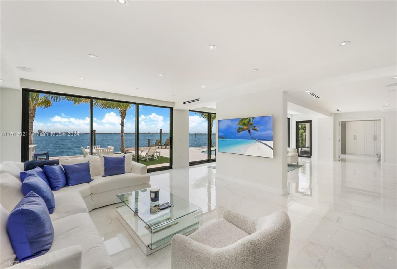 1001 N Venetian Drive, Miami, Florida, 33139, United States, 5 Bedrooms Bedrooms, ,5 BathroomsBathrooms,Residential,For Sale,1001 N Venetian Drive,1568929