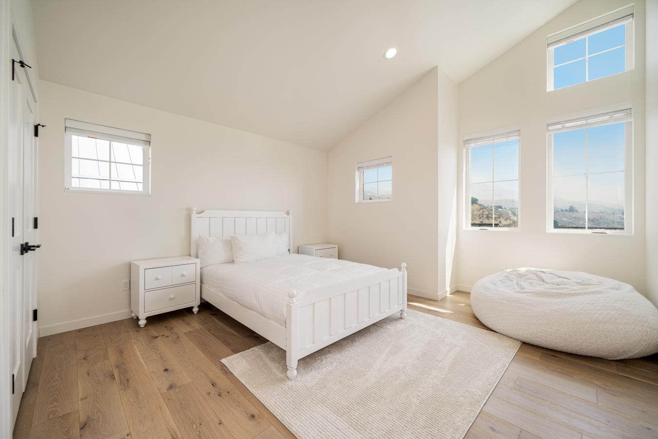 259 Bobcat Lane, Chelan, WA, 98816, United States, 4 Bedrooms Bedrooms, ,3 BathroomsBathrooms,Residential,For Sale,259 Bobcat Lane,1568914