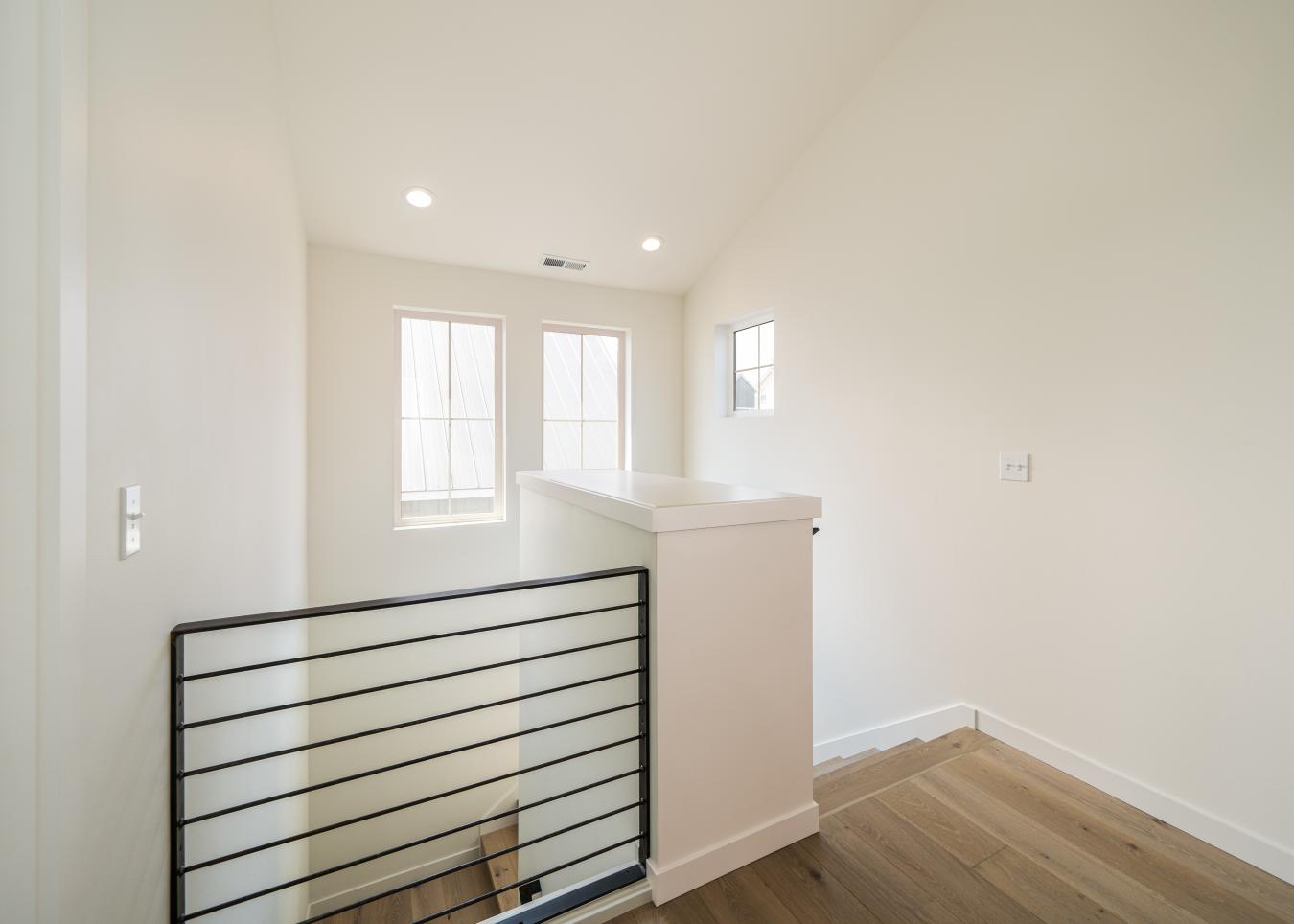 259 Bobcat Lane, Chelan, WA, 98816, United States, 4 Bedrooms Bedrooms, ,3 BathroomsBathrooms,Residential,For Sale,259 Bobcat Lane,1568914