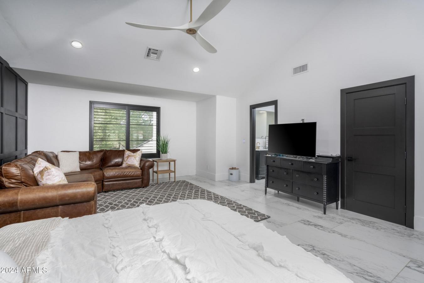 5601 E Caballo Drive, Paradise Valley, AZ, 85253, United States, 7 Bedrooms Bedrooms, ,6 BathroomsBathrooms,Residential,For Sale,5601 E Caballo Drive,1568896