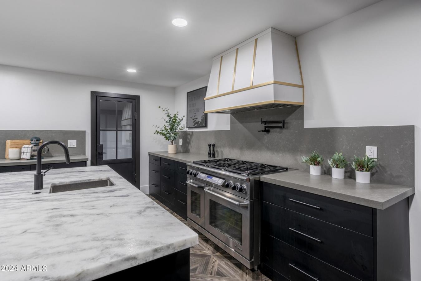 5601 E Caballo Drive, Paradise Valley, AZ, 85253, United States, 7 Bedrooms Bedrooms, ,6 BathroomsBathrooms,Residential,For Sale,5601 E Caballo Drive,1568896