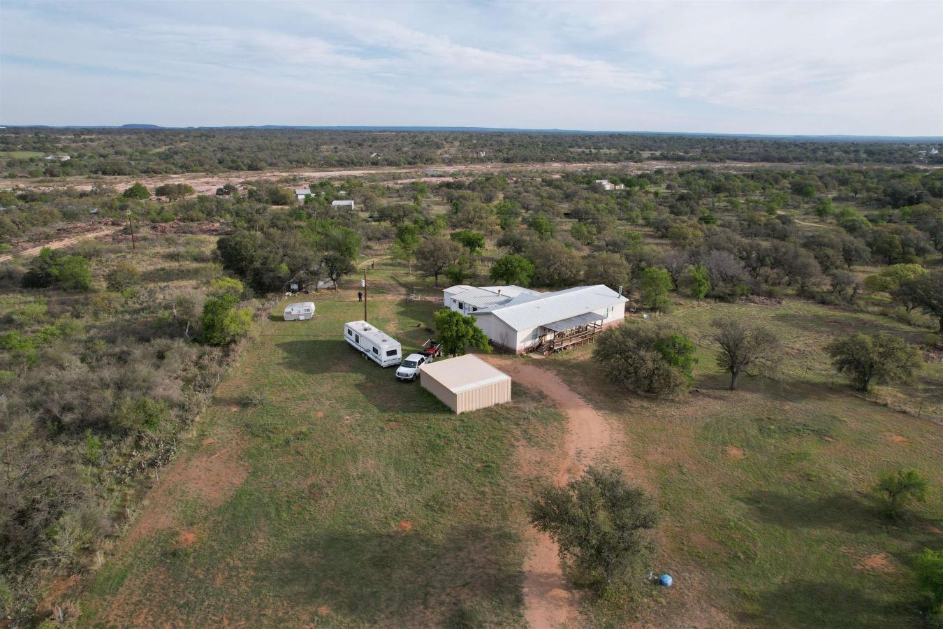 12041 W Ranch Road 152, Llano, TX, 78643, United States, 5 Bedrooms Bedrooms, ,3 BathroomsBathrooms,Residential,For Sale,12041 W Ranch Road 152,1568841