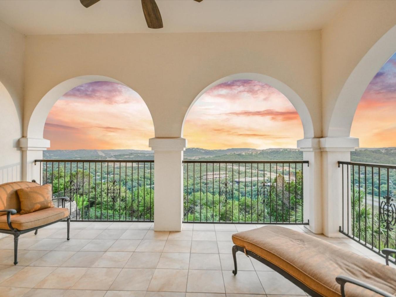 6809 Valburn Drive, Austin, TX, 78731, United States, 5 Bedrooms Bedrooms, ,5 BathroomsBathrooms,Residential,For Sale,6809 Valburn Drive,1570286