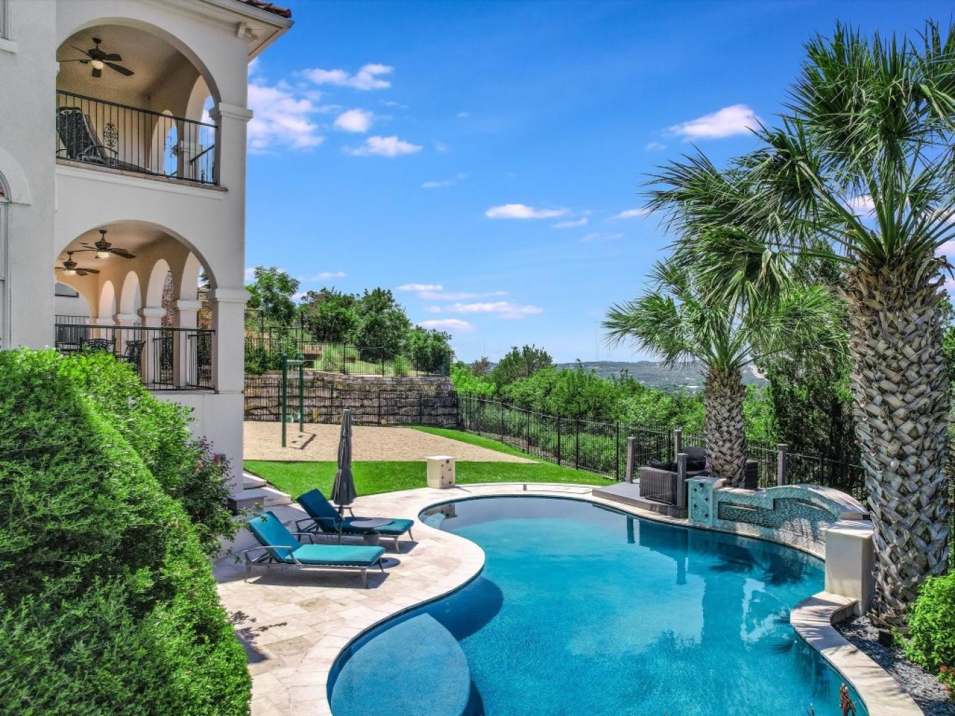 6809 Valburn Drive, Austin, TX, 78731, United States, 5 Bedrooms Bedrooms, ,5 BathroomsBathrooms,Residential,For Sale,6809 Valburn Drive,1570286