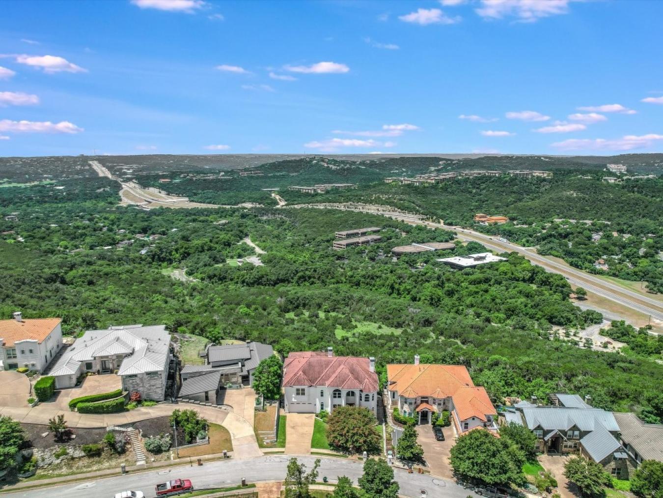 6809 Valburn Drive, Austin, TX, 78731, United States, 5 Bedrooms Bedrooms, ,5 BathroomsBathrooms,Residential,For Sale,6809 Valburn Drive,1570286