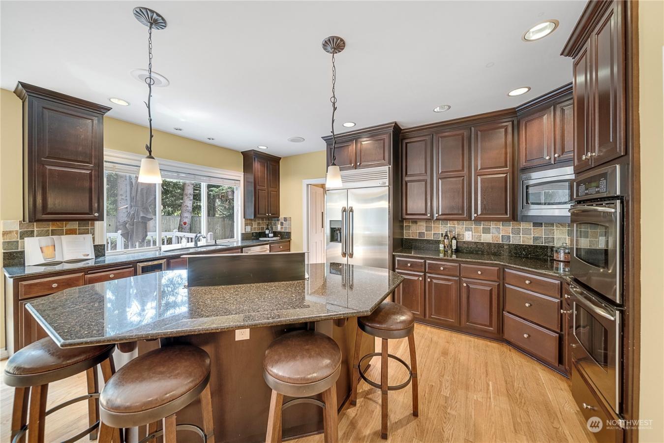 6576 163rd Place SE, Bellevue, WA, 98006, United States, 4 Bedrooms Bedrooms, ,2 BathroomsBathrooms,Residential,For Sale,6576 163rd Place SE,1570282