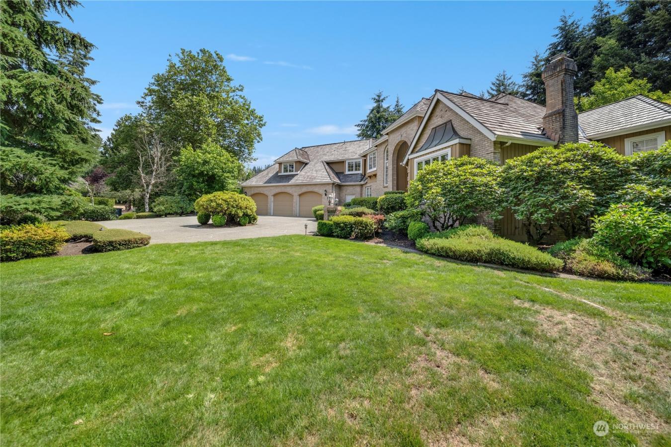6576 163rd Place SE, Bellevue, WA, 98006, United States, 4 Bedrooms Bedrooms, ,2 BathroomsBathrooms,Residential,For Sale,6576 163rd Place SE,1570282