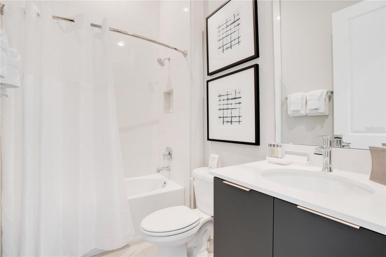 7760 SANDY RIDGE DRIVE #202, KISSIMMEE, Florida, 34747, United States, 5 Bedrooms Bedrooms, ,4 BathroomsBathrooms,Residential,For Sale,7760 SANDY RIDGE DRIVE #202,1570261