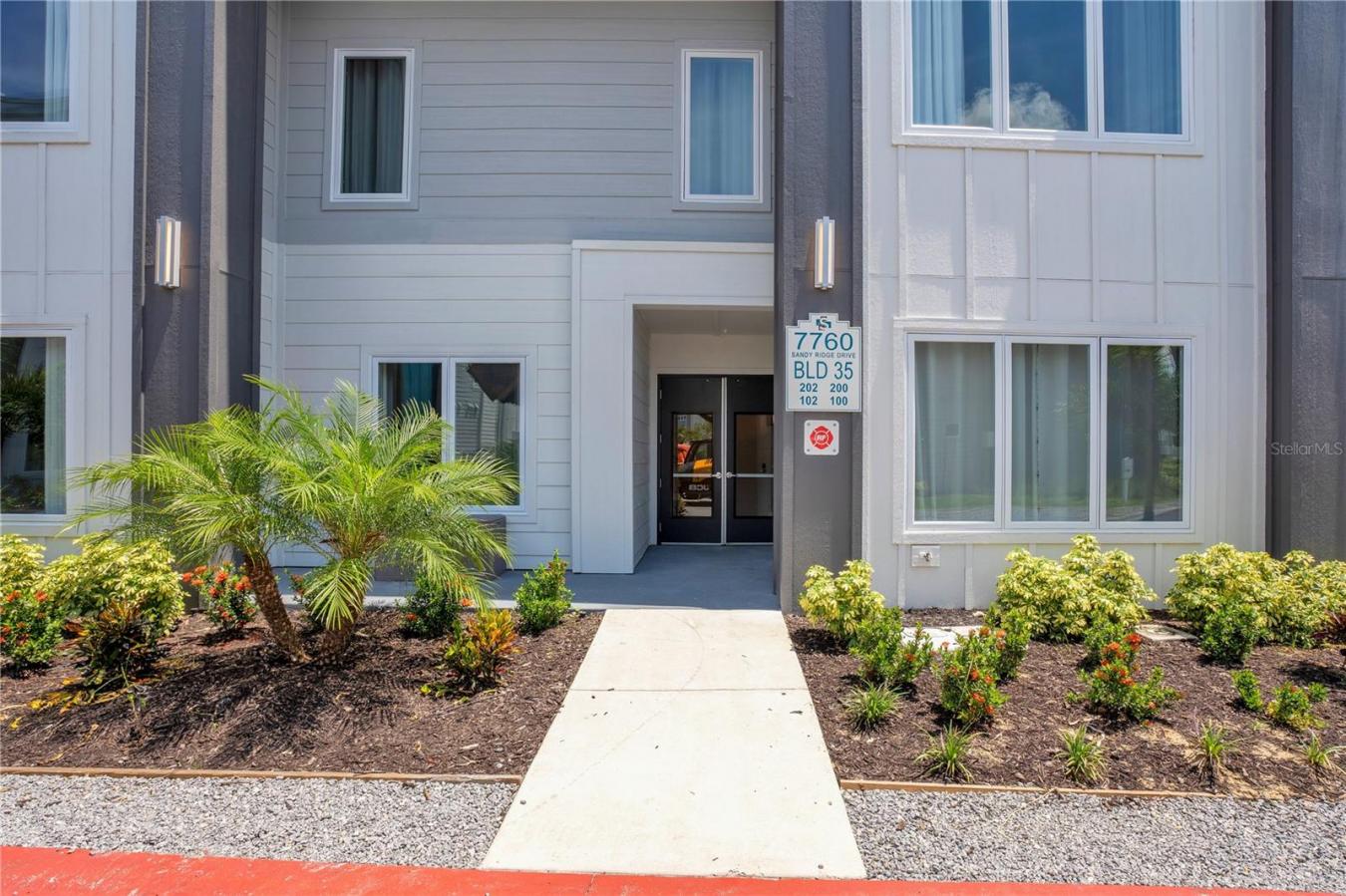 7760 SANDY RIDGE DRIVE #202, KISSIMMEE, Florida, 34747, United States, 5 Bedrooms Bedrooms, ,4 BathroomsBathrooms,Residential,For Sale,7760 SANDY RIDGE DRIVE #202,1570261