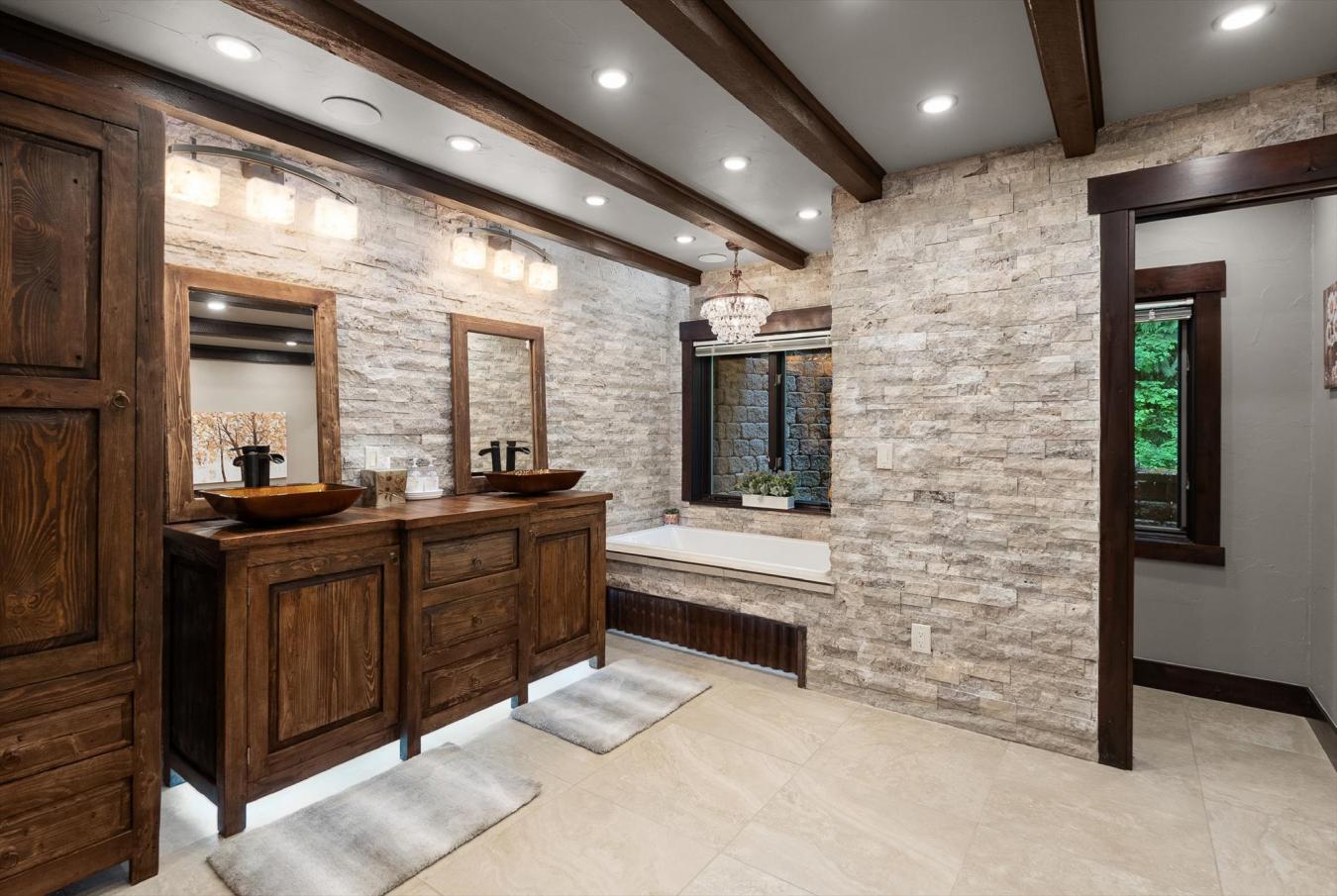 669 North Valley Dr, . Whitefish MT 59937, Whitefish MT, Montana, 59937, United States, 5 Bedrooms Bedrooms, ,3 BathroomsBathrooms,Residential,For Sale,669 North Valley Dr,. Whitefish MT 59937,1572141