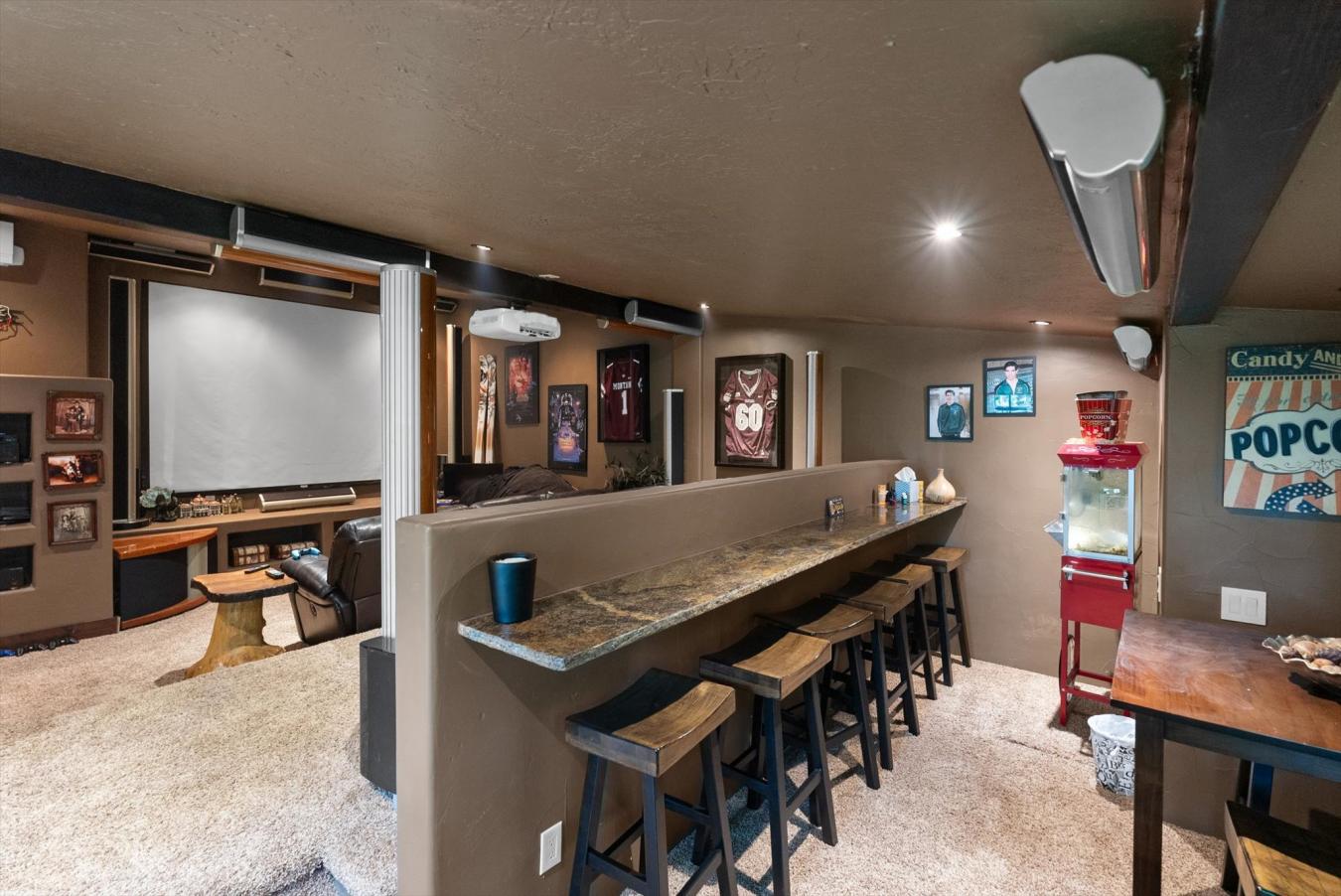 669 North Valley Dr, . Whitefish MT 59937, Whitefish MT, Montana, 59937, United States, 5 Bedrooms Bedrooms, ,3 BathroomsBathrooms,Residential,For Sale,669 North Valley Dr,. Whitefish MT 59937,1572141