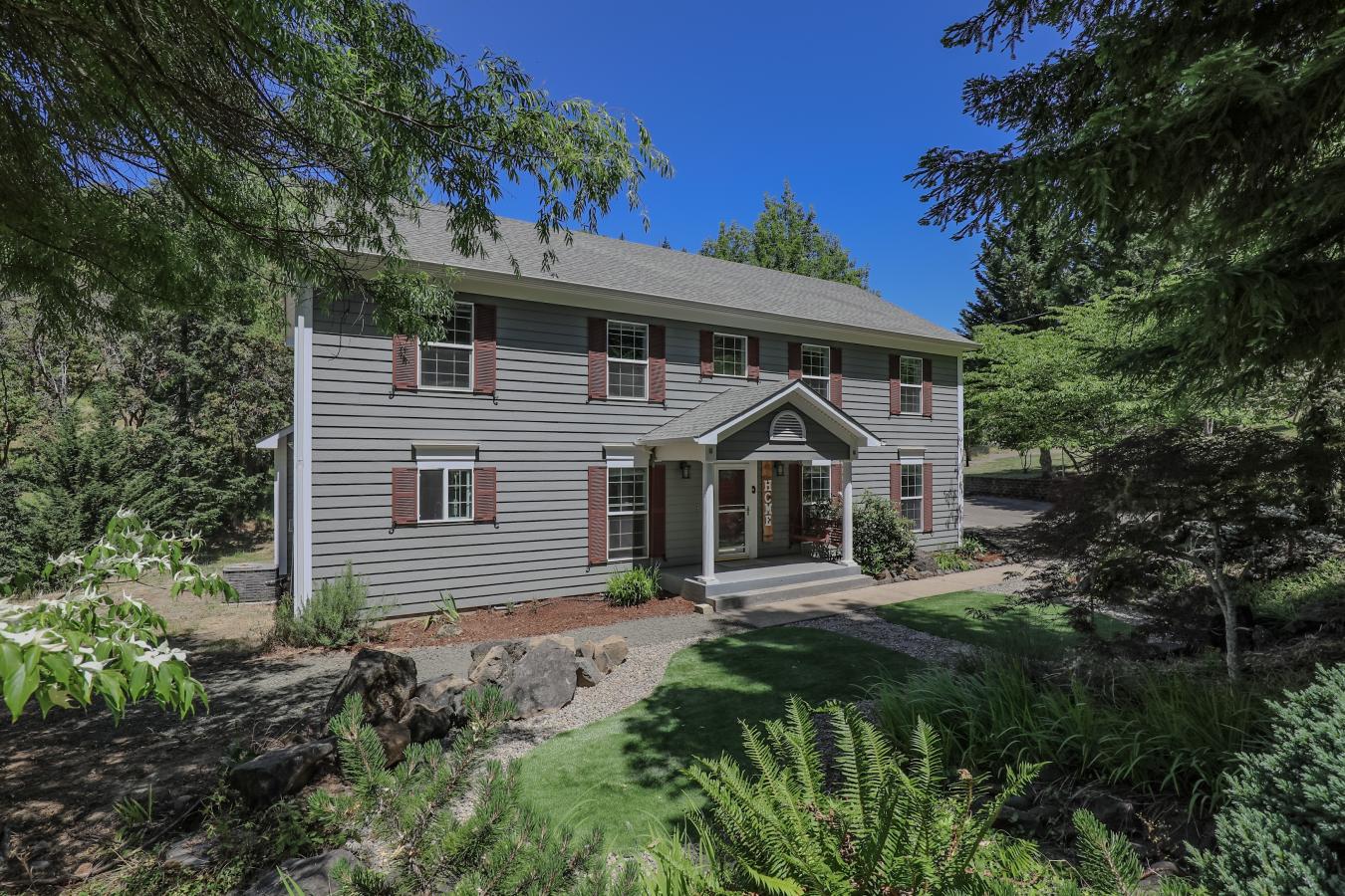 1040 Arcadia Dr, Roseburg, OR, 97471, United States, 4 Bedrooms Bedrooms, ,2 BathroomsBathrooms,Residential,For Sale,1040 Arcadia Dr,1573696