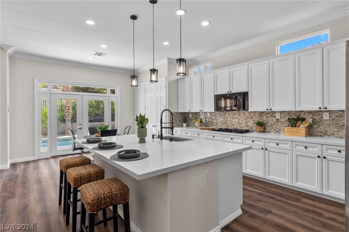 Henderson, Nevada, 89052, United States, 4 Bedrooms Bedrooms, ,2 BathroomsBathrooms,Residential,For Sale,1995526