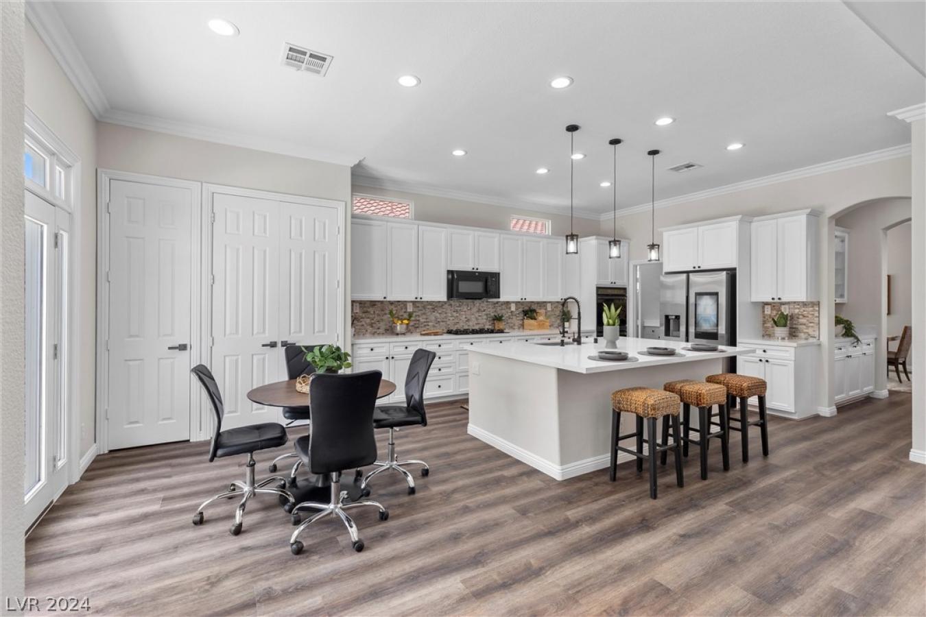 Henderson, Nevada, 89052, United States, 4 Bedrooms Bedrooms, ,2 BathroomsBathrooms,Residential,For Sale,1995526