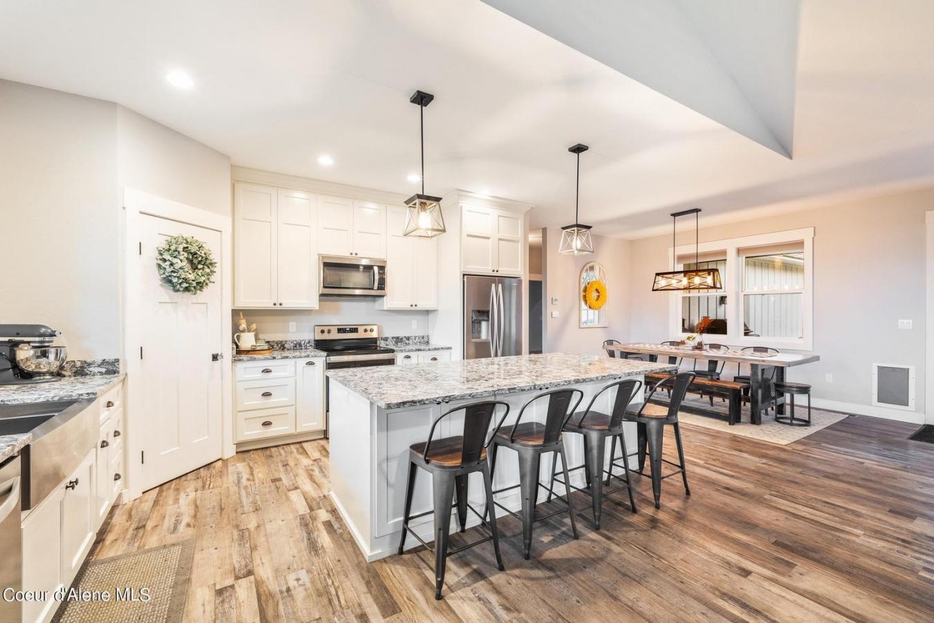 609 Grouse Mountain Road, Sagle, Idaho, 83860, United States, 5 Bedrooms Bedrooms, ,3 BathroomsBathrooms,Residential,For Sale,609 Grouse Mountain Road,1574259