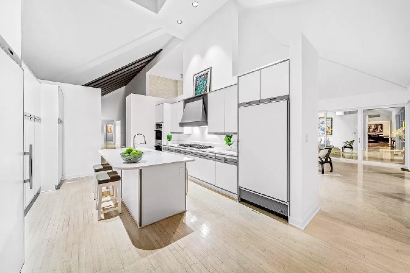 109 Murphy Lake Road, Park Ridge, IL, 60068, United States, 4 Bedrooms Bedrooms, ,4 BathroomsBathrooms,Residential,For Sale,109 Murphy Lake Road,1574691