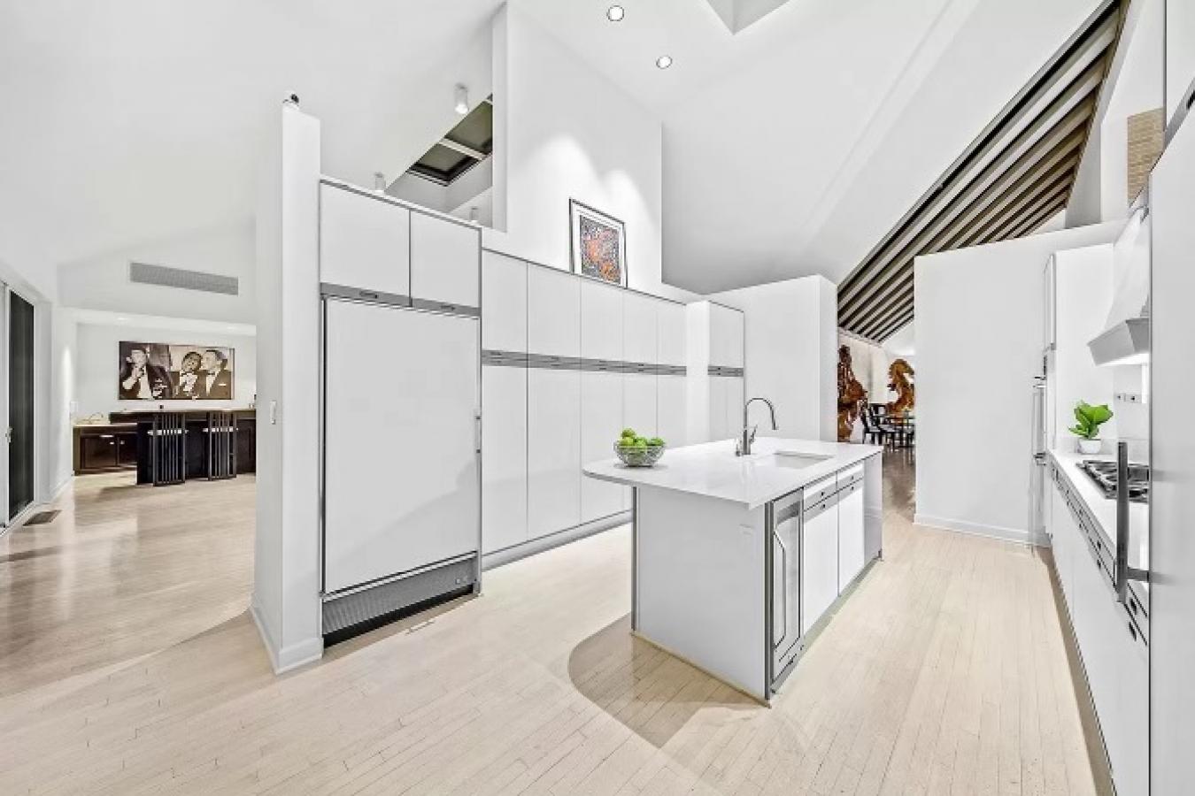 109 Murphy Lake Road, Park Ridge, IL, 60068, United States, 4 Bedrooms Bedrooms, ,4 BathroomsBathrooms,Residential,For Sale,109 Murphy Lake Road,1574691