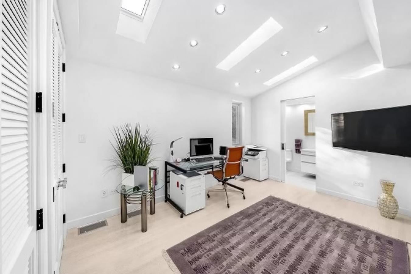 109 Murphy Lake Road, Park Ridge, IL, 60068, United States, 4 Bedrooms Bedrooms, ,4 BathroomsBathrooms,Residential,For Sale,109 Murphy Lake Road,1574691