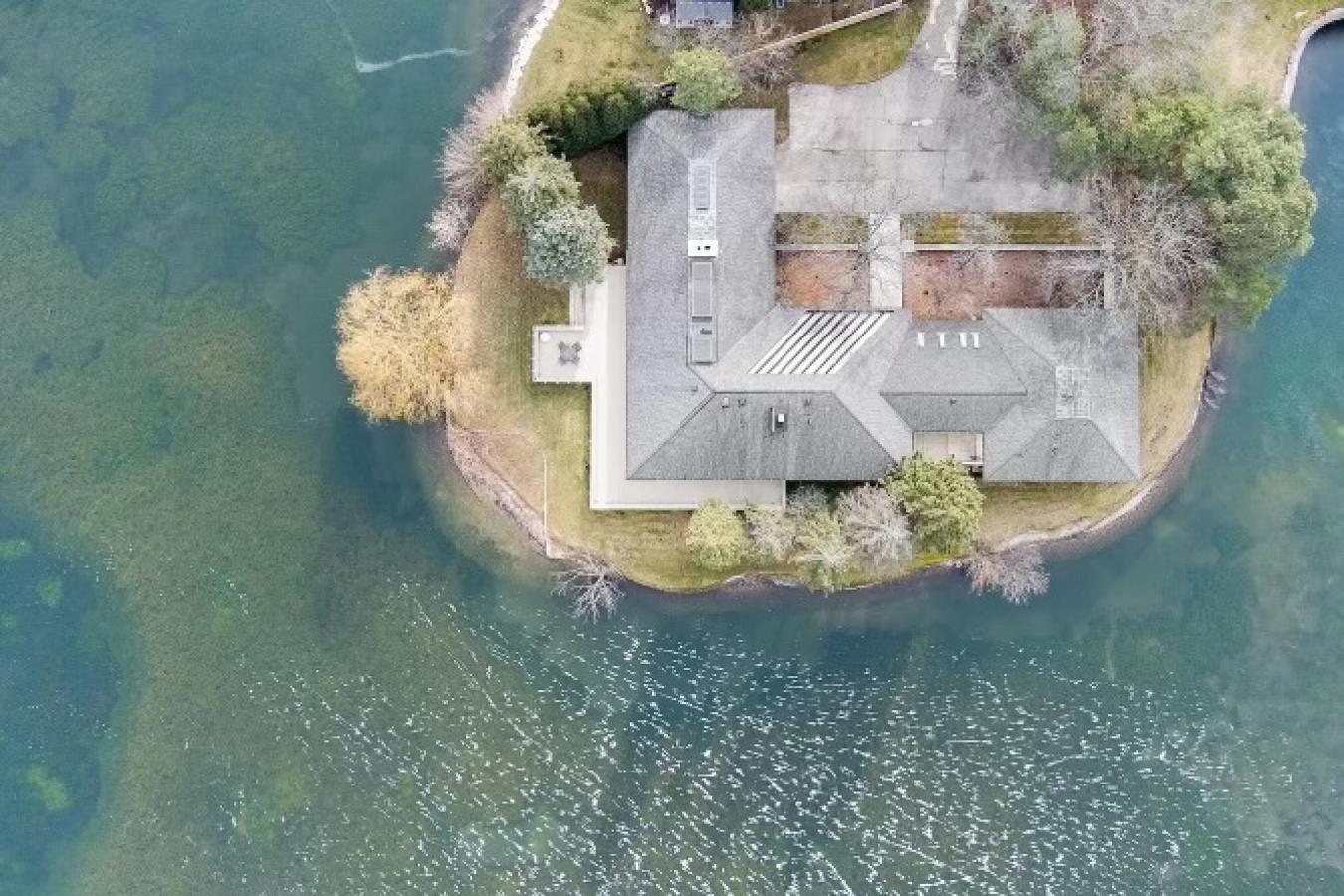 109 Murphy Lake Road, Park Ridge, IL, 60068, United States, 4 Bedrooms Bedrooms, ,4 BathroomsBathrooms,Residential,For Sale,109 Murphy Lake Road,1574691