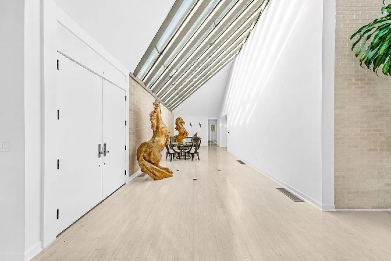 109 Murphy Lake Road, Park Ridge, IL, 60068, United States, 4 Bedrooms Bedrooms, ,4 BathroomsBathrooms,Residential,For Sale,109 Murphy Lake Road,1574691