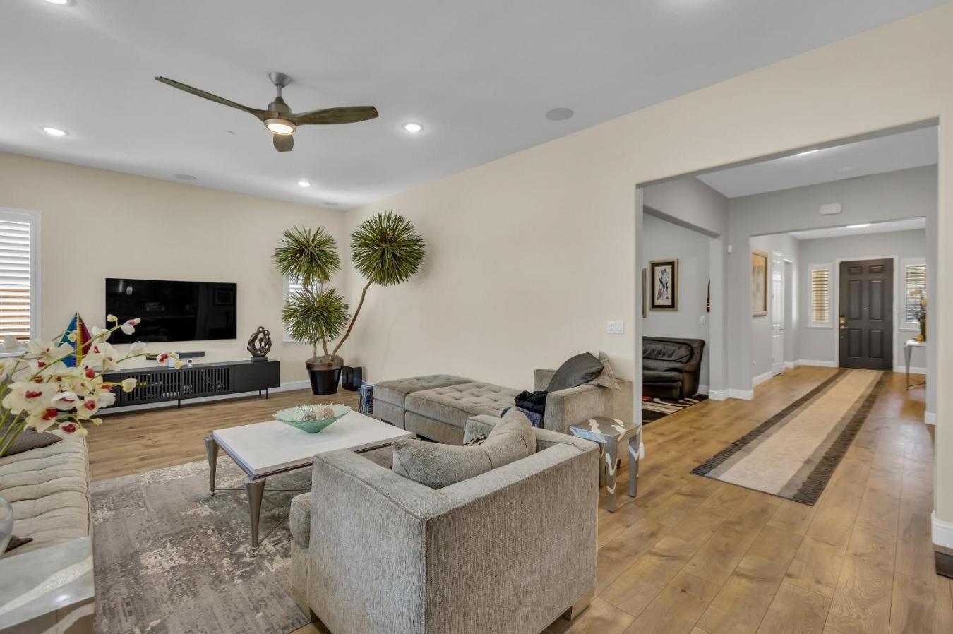 8571 Steve Horning Way, Elk Grove, CA, 95757, United States, 4 Bedrooms Bedrooms, ,3 BathroomsBathrooms,Residential,For Sale,8571 Steve Horning Way,1574698