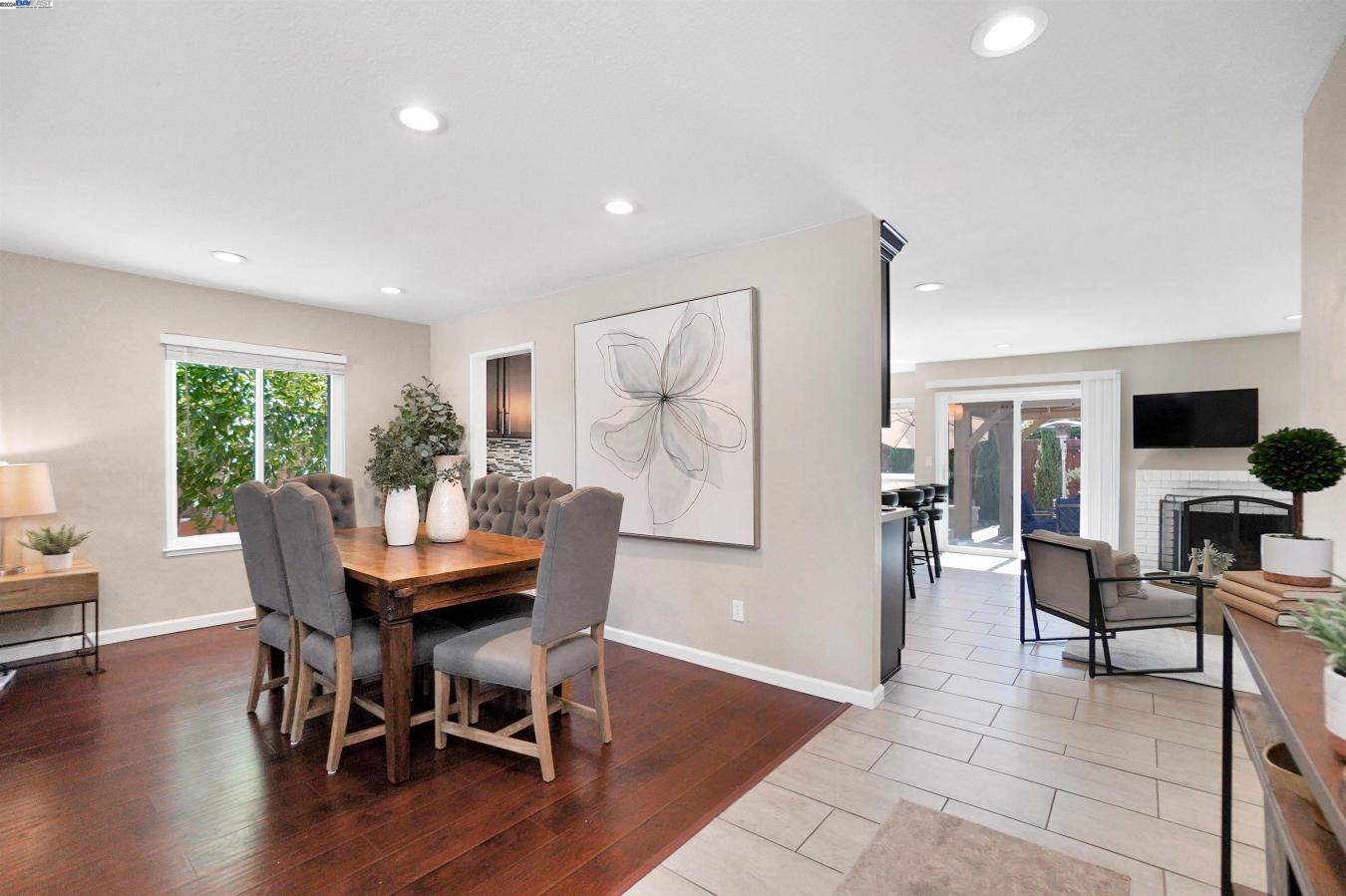 10025 Santa Rosa Avenue, San Ramon, California, 94583, United States, 3 Bedrooms Bedrooms, ,2 BathroomsBathrooms,Residential,For Sale,10025 Santa Rosa Avenue,1581693