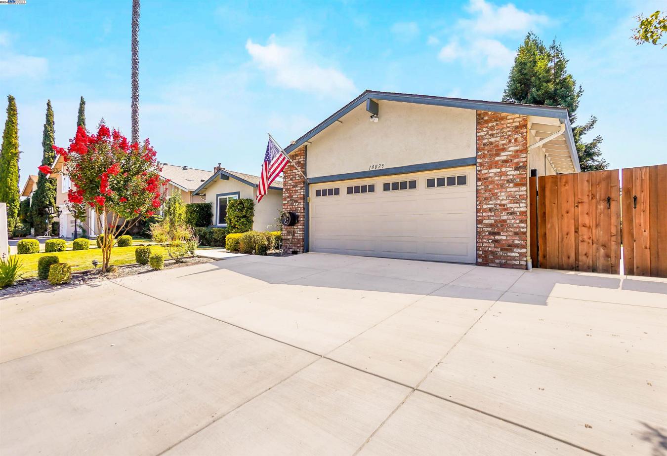 10025 Santa Rosa Avenue, San Ramon, California, 94583, United States, 3 Bedrooms Bedrooms, ,2 BathroomsBathrooms,Residential,For Sale,10025 Santa Rosa Avenue,1581693