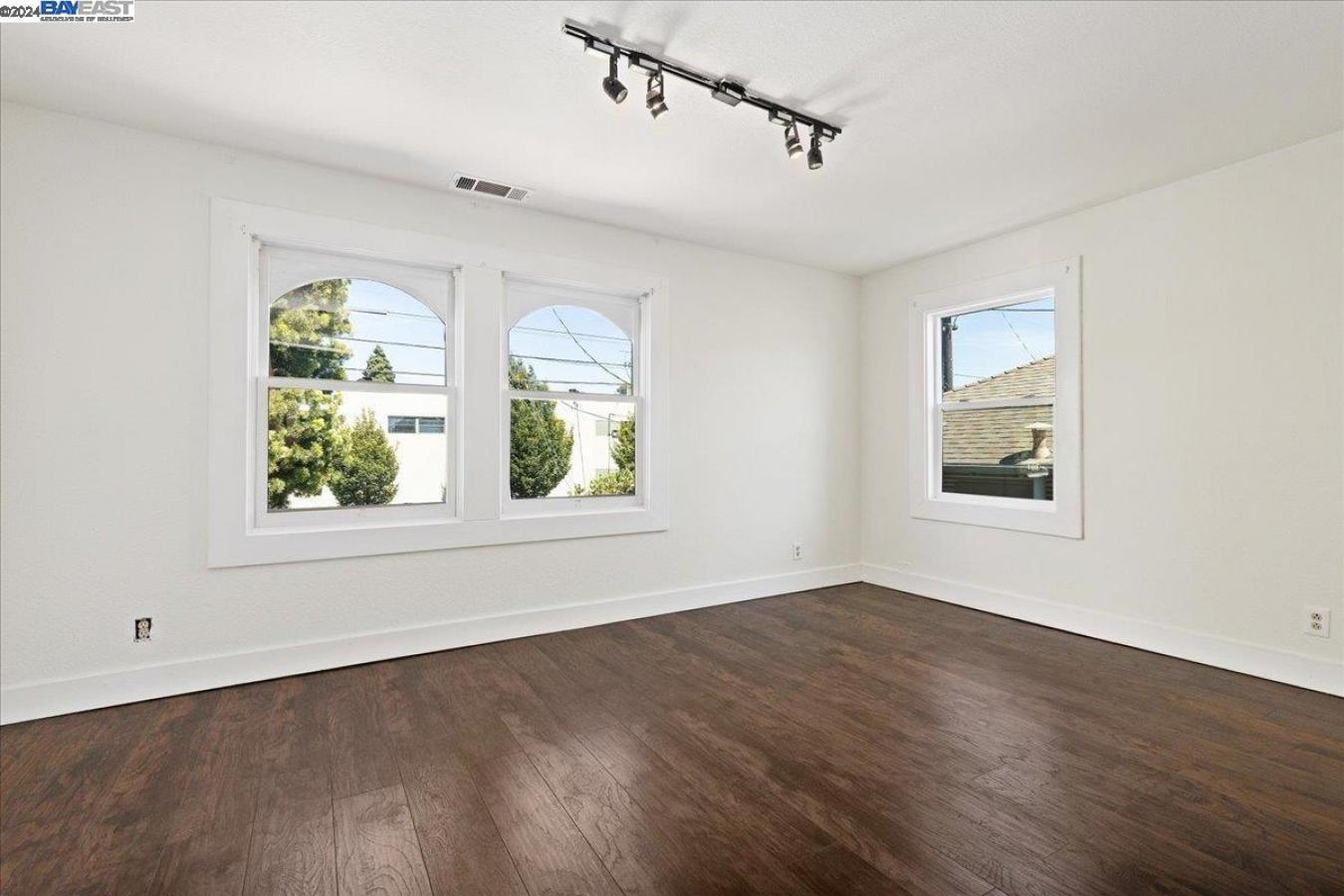 1646 5Th Street, Berkeley, CA, 94710, United States, 4 Bedrooms Bedrooms, ,2 BathroomsBathrooms,Residential,For Sale,1646 5Th Street,1575188