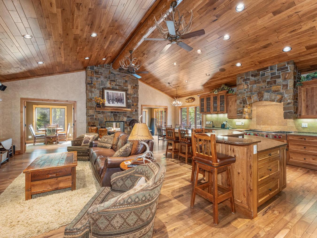 10294N Dump Road, Oma, Wisconsin, 54534, United States, 6 Bedrooms Bedrooms, ,6 BathroomsBathrooms,Residential,For Sale,10294N Dump Road,1577347